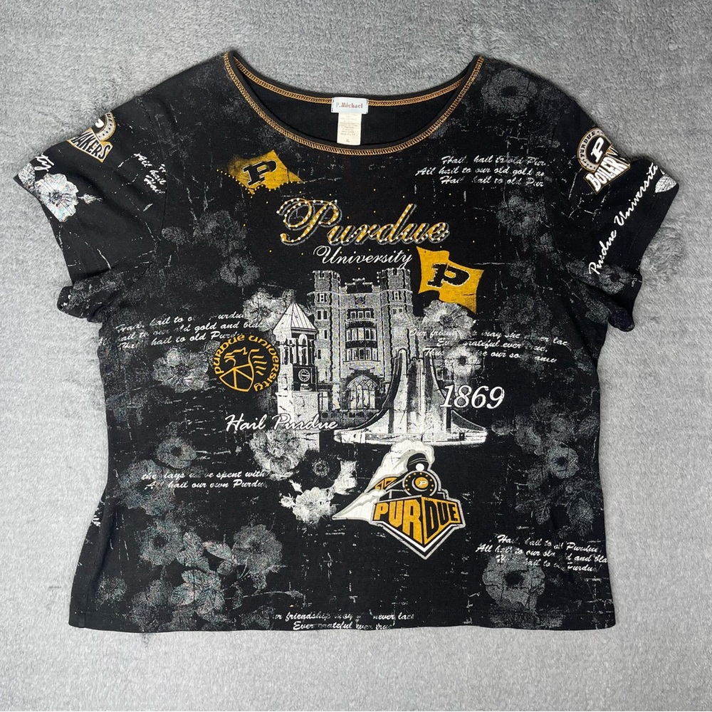 Purdue University Bedazzled Vintage Grunge Alumni Collegiate Academia Tee